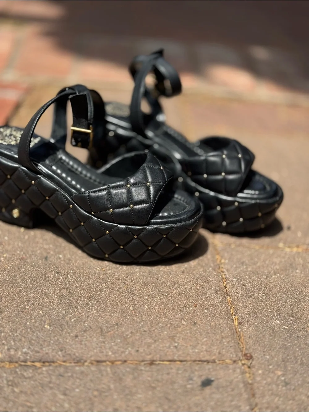 Vince Camuto Ellah Chunky Platform Sandals - Picture 3 of 5